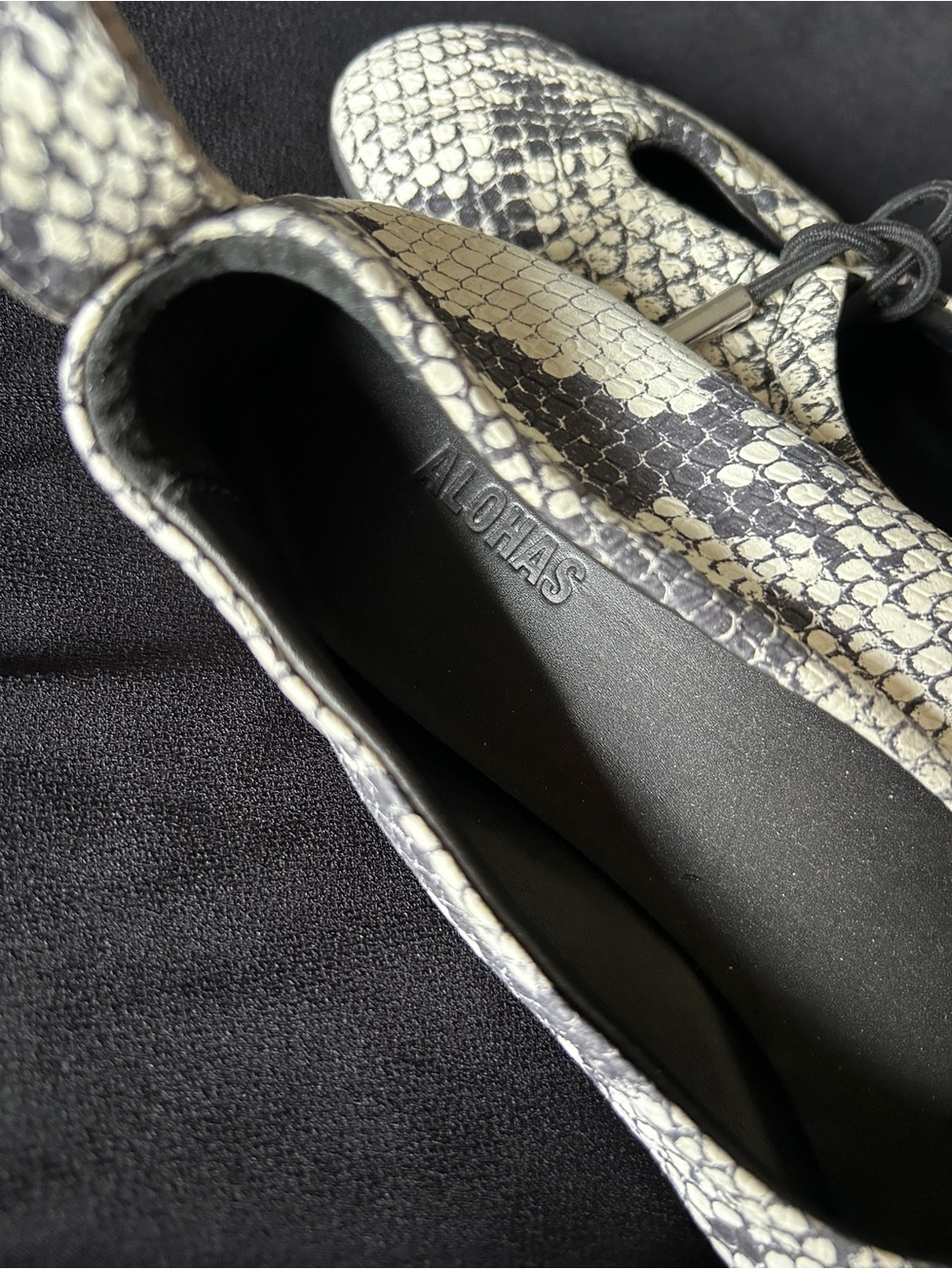 Aloha Snake-Print Ballet Flats size 8 - Picture 3 of 6